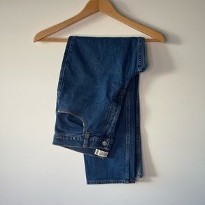 Ankle straight ultra high rise jeans